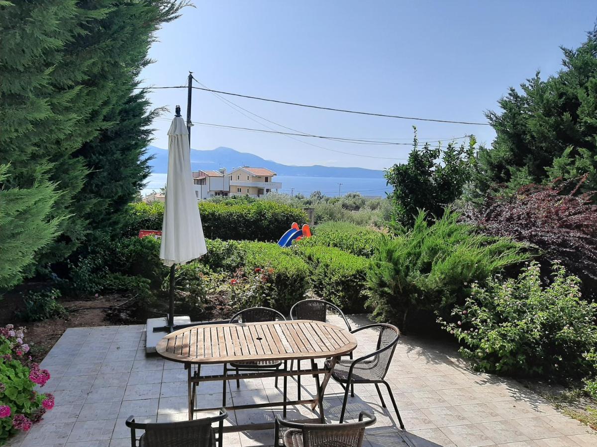 Aliveri Flat With Sea View Zewnętrze zdjęcie