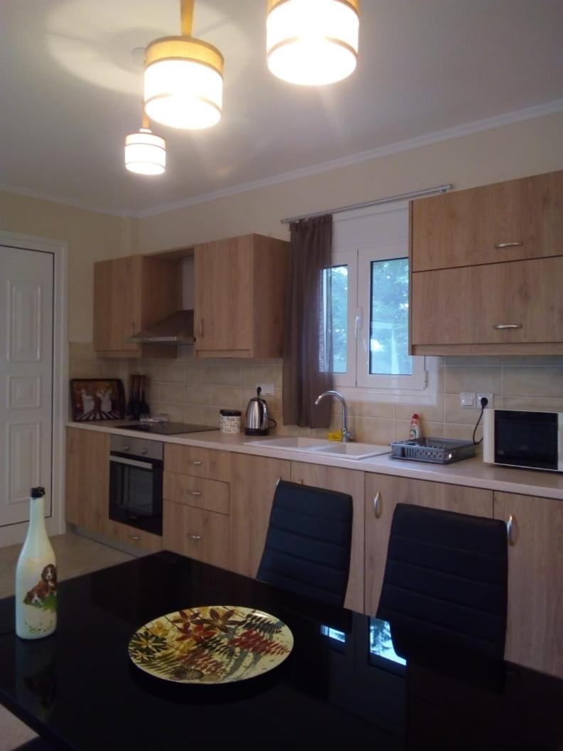 Aliveri Flat With Sea View Zewnętrze zdjęcie